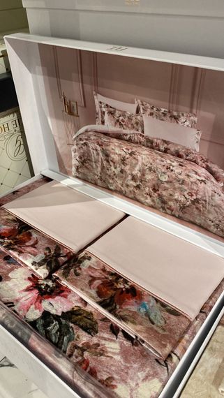 Постельное белье TIVOLYO HOME Santiago розовый жатка