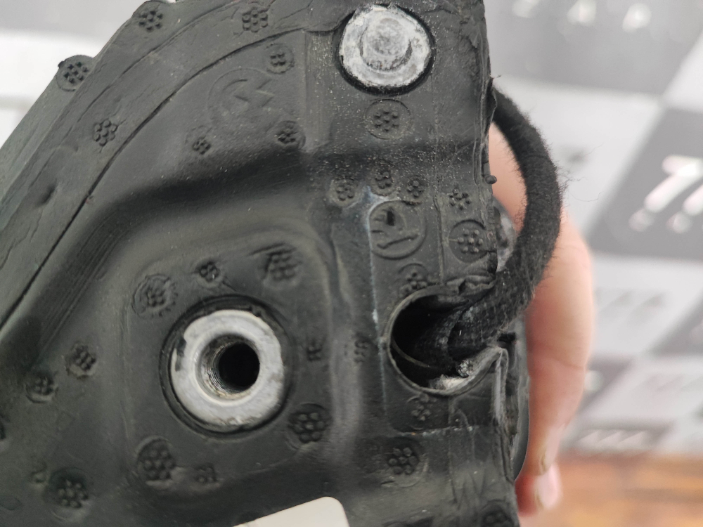 Зеркало левое 6 pin Skoda Karoq 17-нв Б/У Оригинал 57R857501F