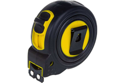 Рулетка Stayer BlackMax 10м / 25мм в ударостойком полностью обрезиненном корпусе и двумя фиксаторами 3410-10_z02
