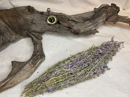 Вязанка из Мяты горной