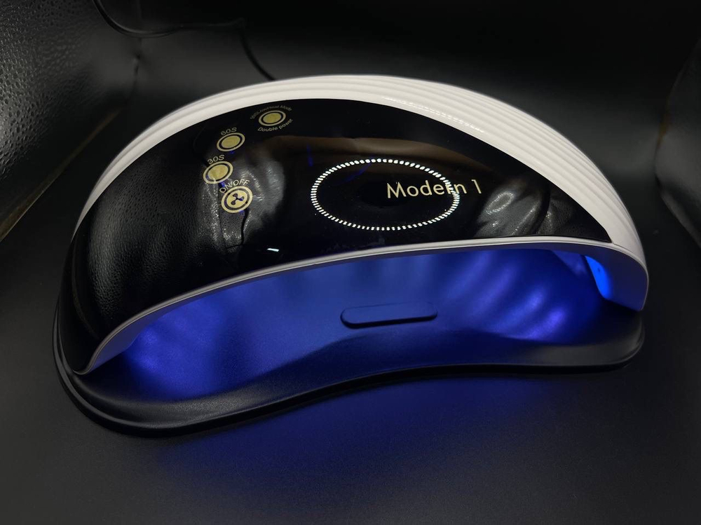 Лампа для сушки ногтей