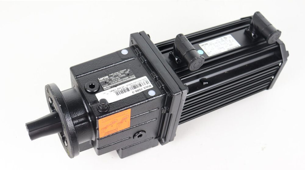 LENZE MCA 13I41-RS0B0-Z0D0-STBS00N-R0SU