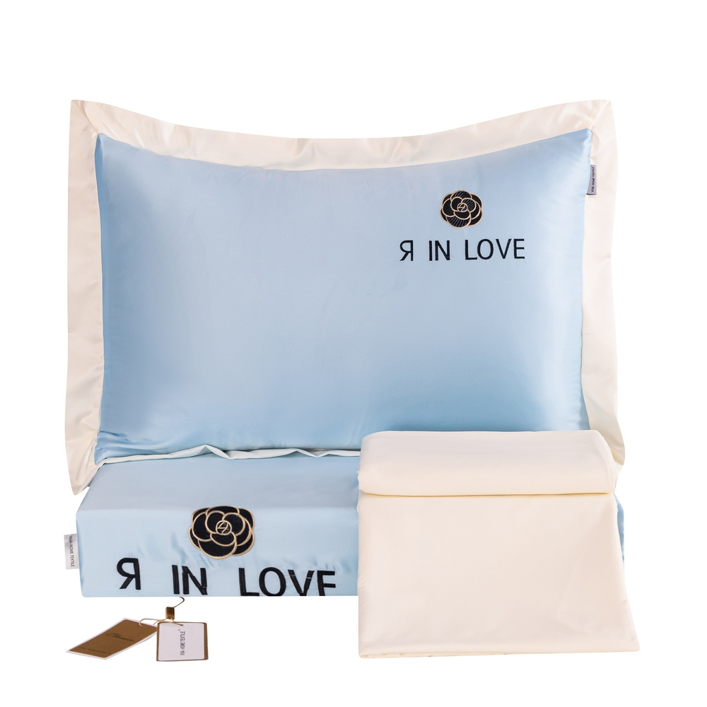 Комплект постельного белья Сатин-Шелк Я IN LOVE/Я ВЛЮБЛЕН LV008