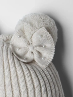 Шапка для девочки на осень