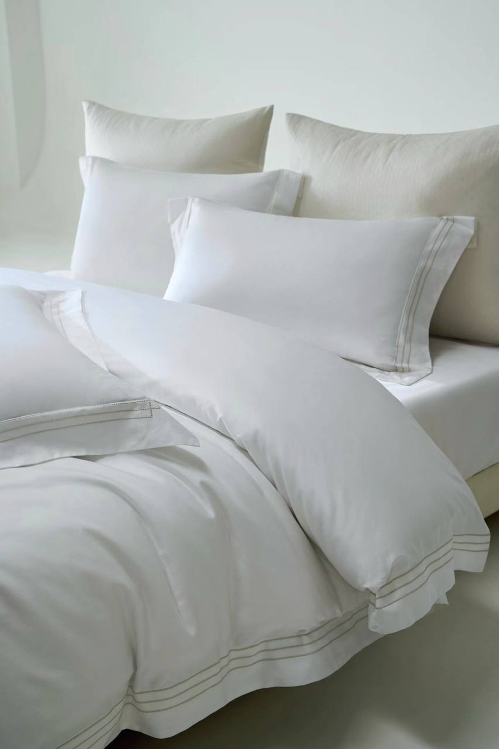 Постельное белье из сатина Premium White
