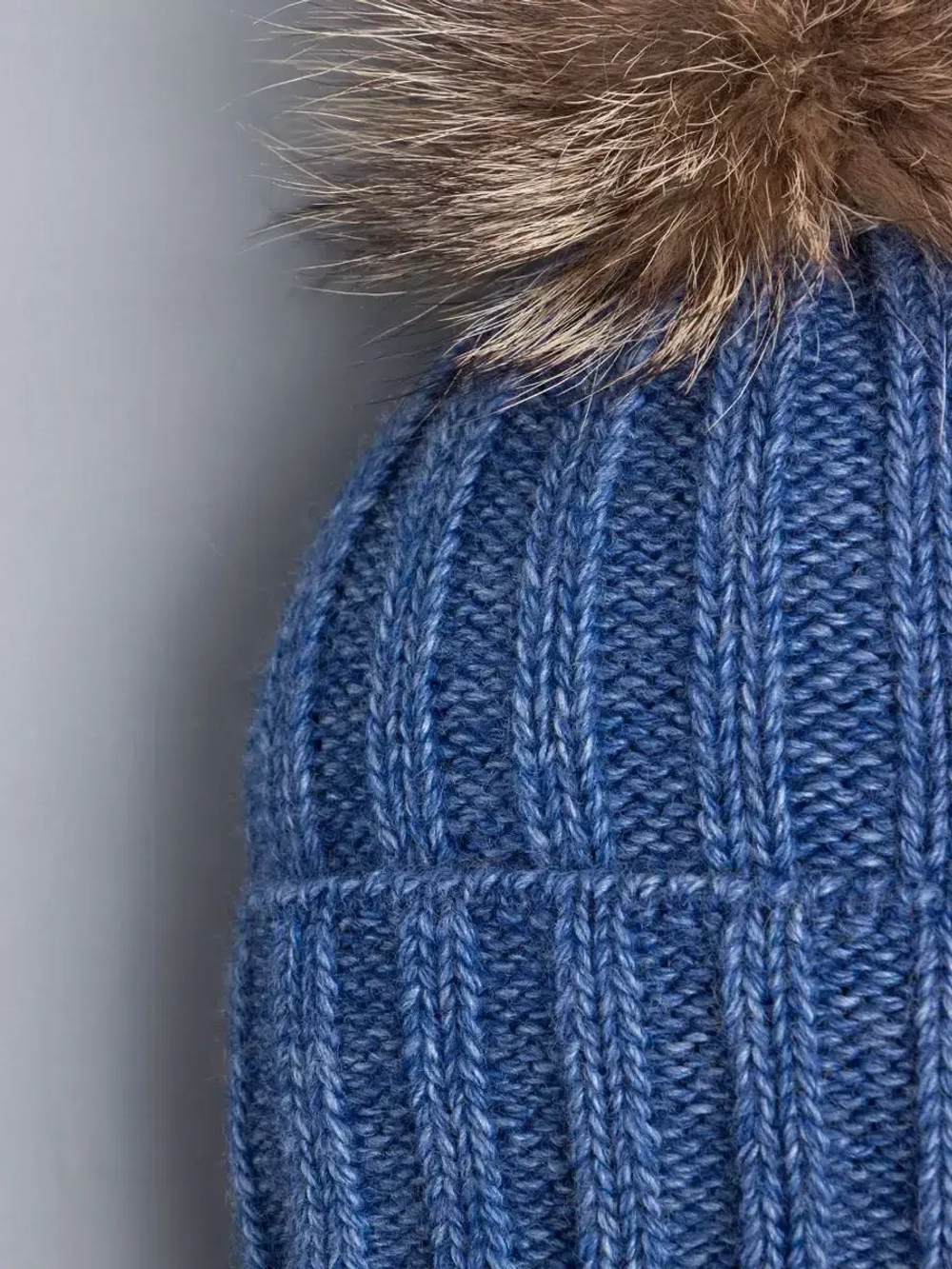 Шапка для мальчика зимняя с завязками