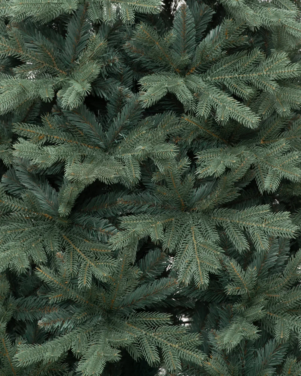 Искусственная елка Кремлевская голубая 210 см., Литая хвоя+ПВХ, ЕлкиТорг (19210)