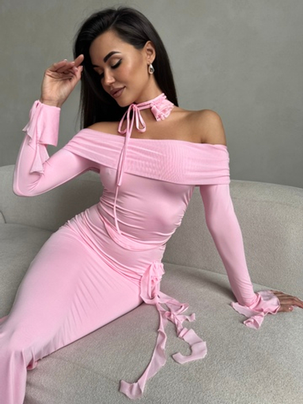 Женский костюм топ с юбкой воланы с розой розовый