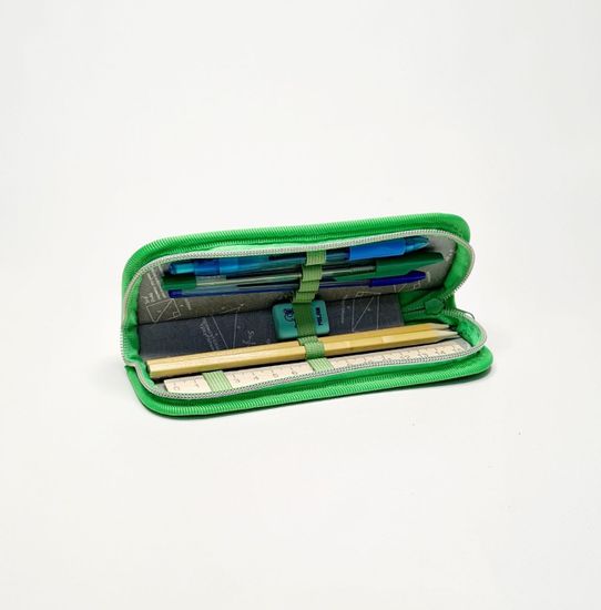 Пенал школьный с наполнением, Мотоциклист