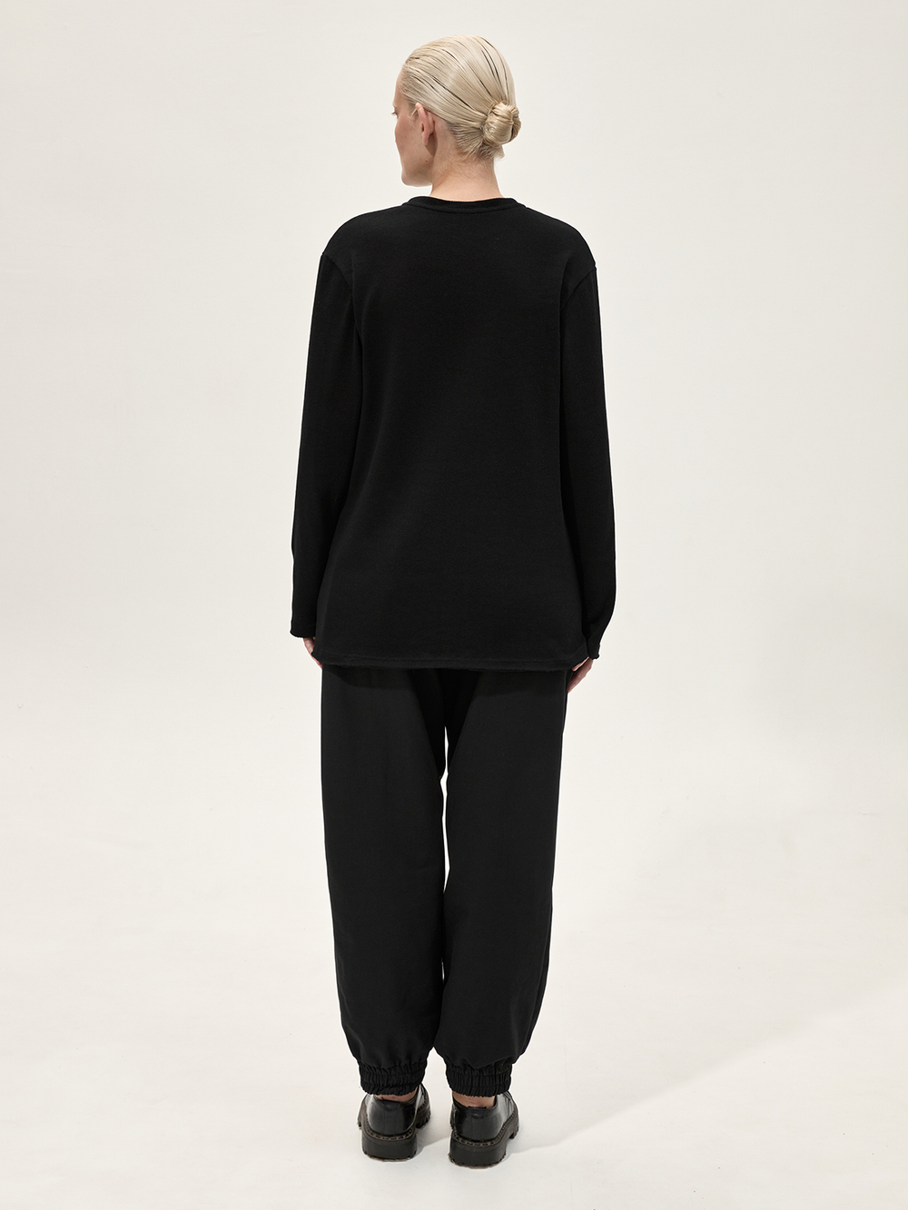 Лонгслив "Фуфайка". Черный