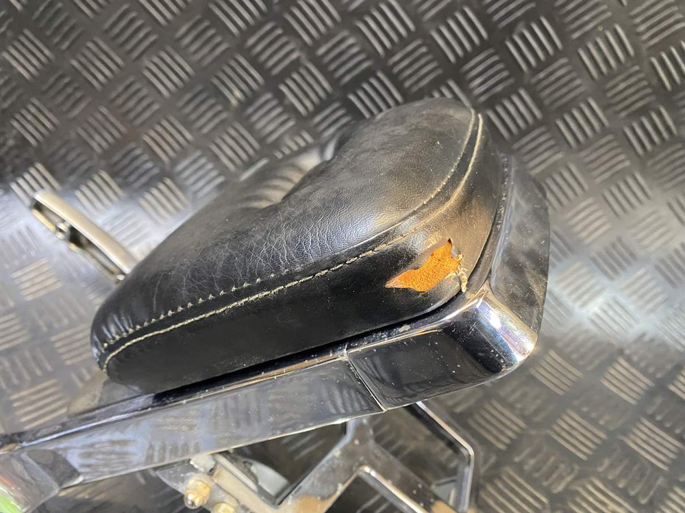 Спинка пассажирская Suzuki Intruder VS750 VR51A