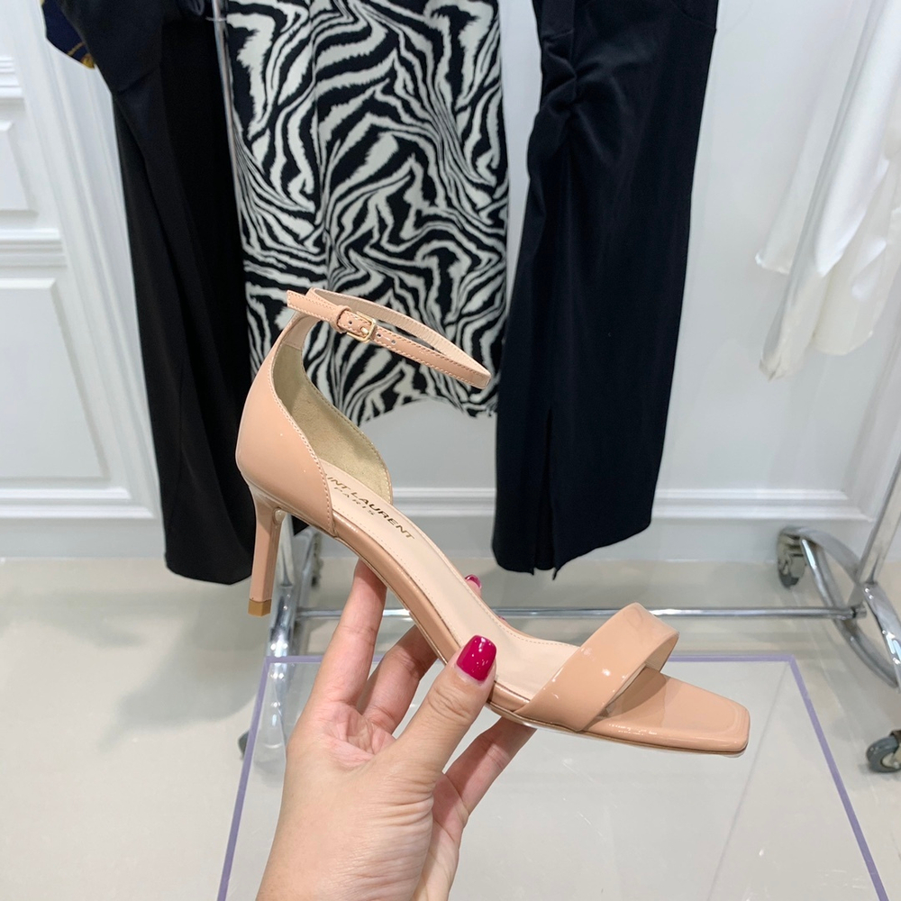 Saint Laurent Pumps
