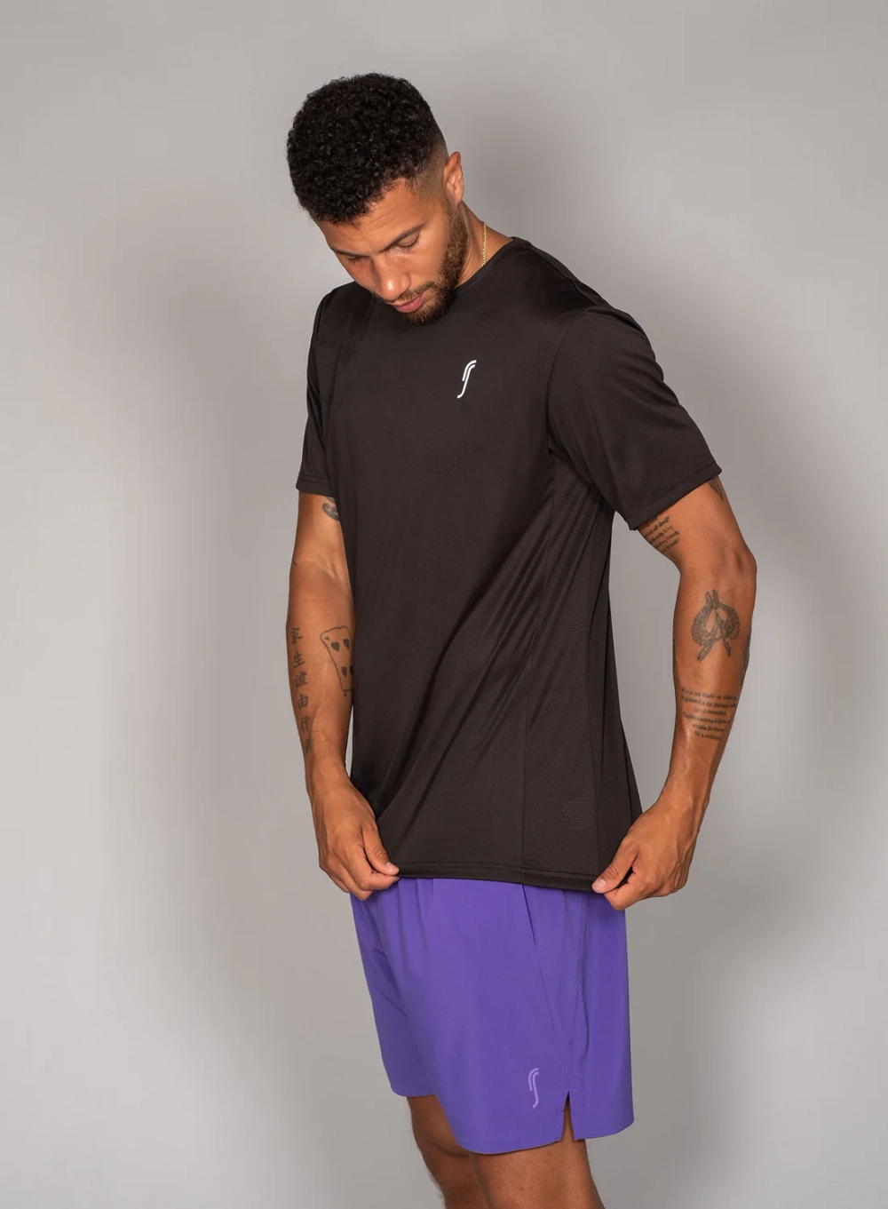 Рост модели 192 размер футболки L