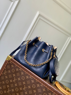 Louis Vuitton Bella
