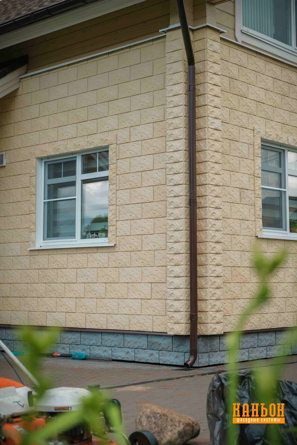 Навесной декоративный камень Каньон, коллекция Песчаник