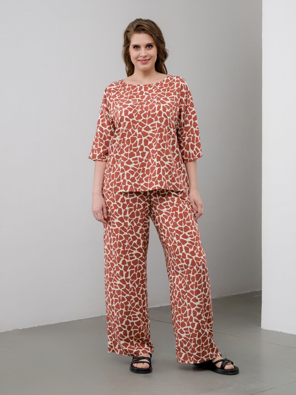 Костюм Гинея Виотекс КОРИЧНЕВЫЙ