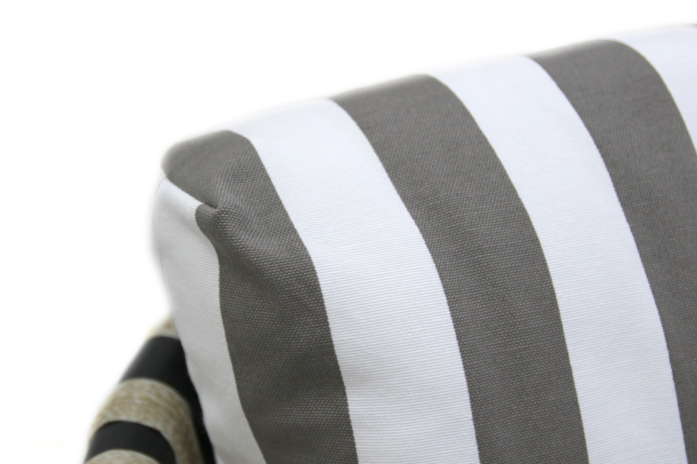 Кресло к набору Garden Story Монте-Карло (каркас черный, ротанг жемчуг, ткань ПОЛОСКА) (В)