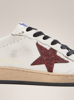 Ball Star with red Glitter star and heel