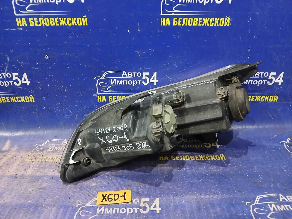 Фара передняя правая LIFAN X60 2013