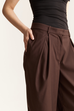 Pleated Pant - Brown (Women's)