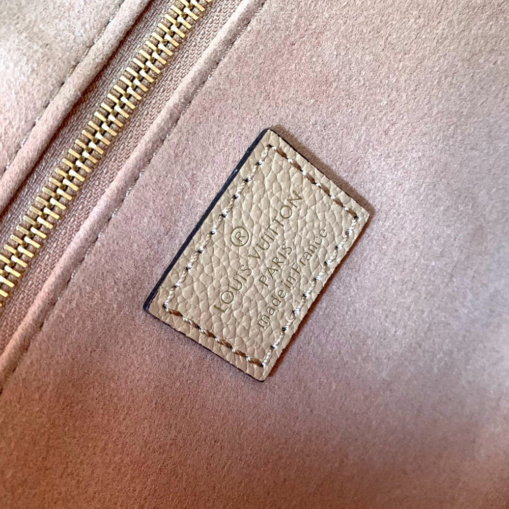 Louis Vuitton OnTheGo PM