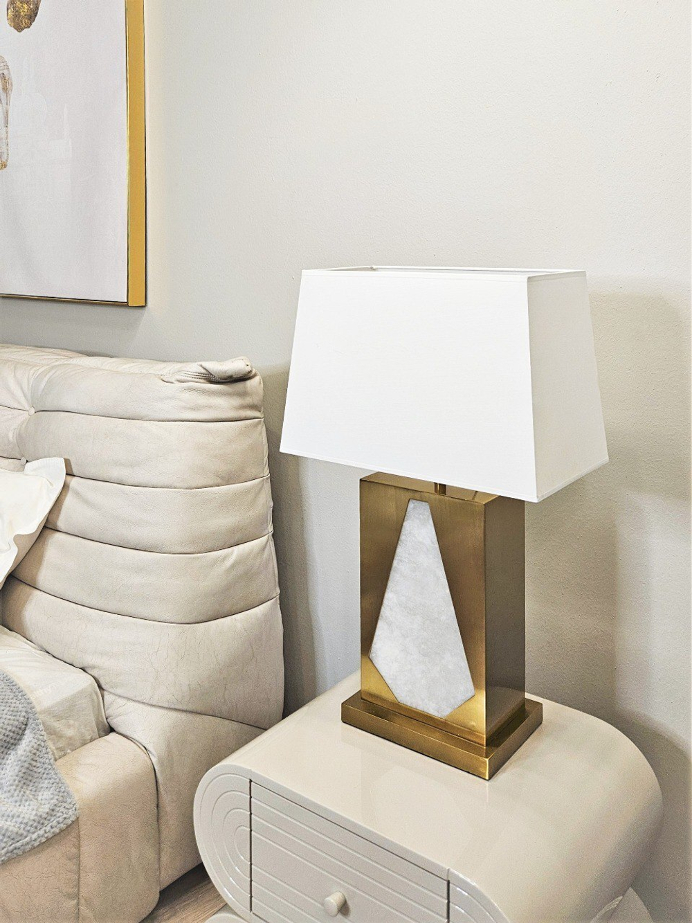 Лампа настольная Brill