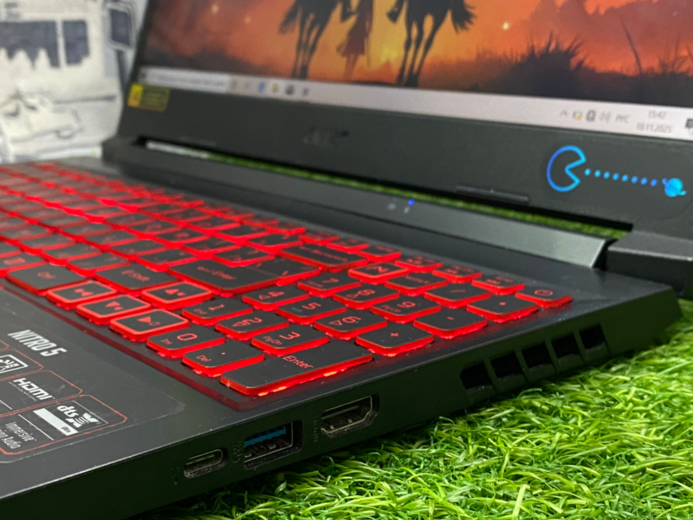 Игровой Acer 15' i5-10300H/GTX 1650 Ti 4GB/32GB/256GB+1TB/ Nitro 5[N515-55-54XB]/Windows 10