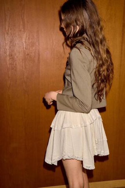 ZARA МИНИ-ЮБКА С ВОЛАНАМИ И КРУЖЕВОМ, БЕЛЫЙ/РОЗОВЫЙ