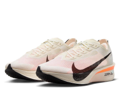 Кроссовки для бега женские Nike ZoomX Vaporfly Next% 4 Proto Кремово-Оранжевые