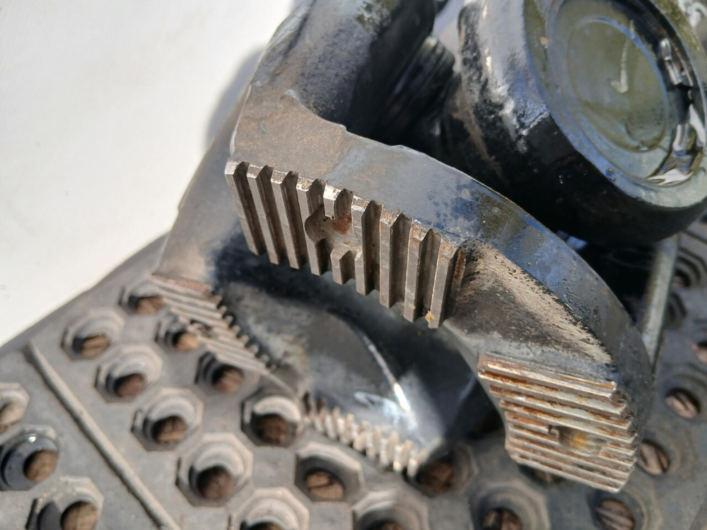 Вал карданный 1840 мм 2022г.