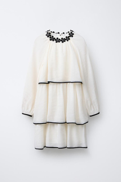 ZARA ЛЕГКОЕ ПЛАТЬЕ С ЦВЕТОЧНЫМ УКРАШЕНИЕМ, ЭКРЮ