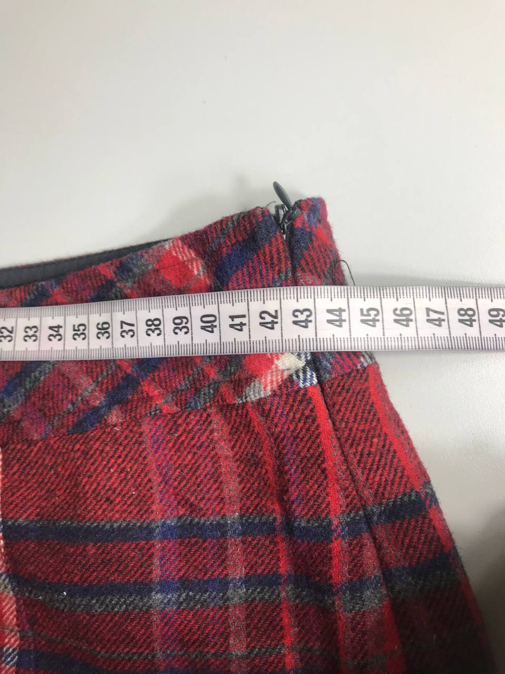 Юбка в модную клетку с шерстью, визуально на 42 размер