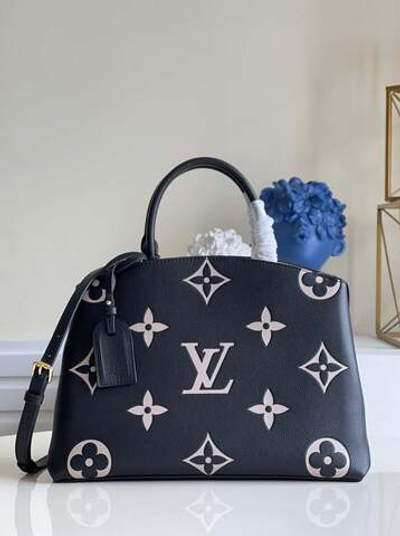 Louis Vuitton Grand Palais