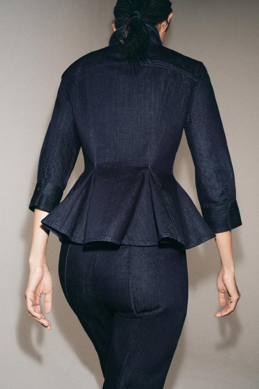 ZW COLLECTION ДЖИНСОВАЯ РУБАШКА С ПЕПЛУМОМ - ZARA