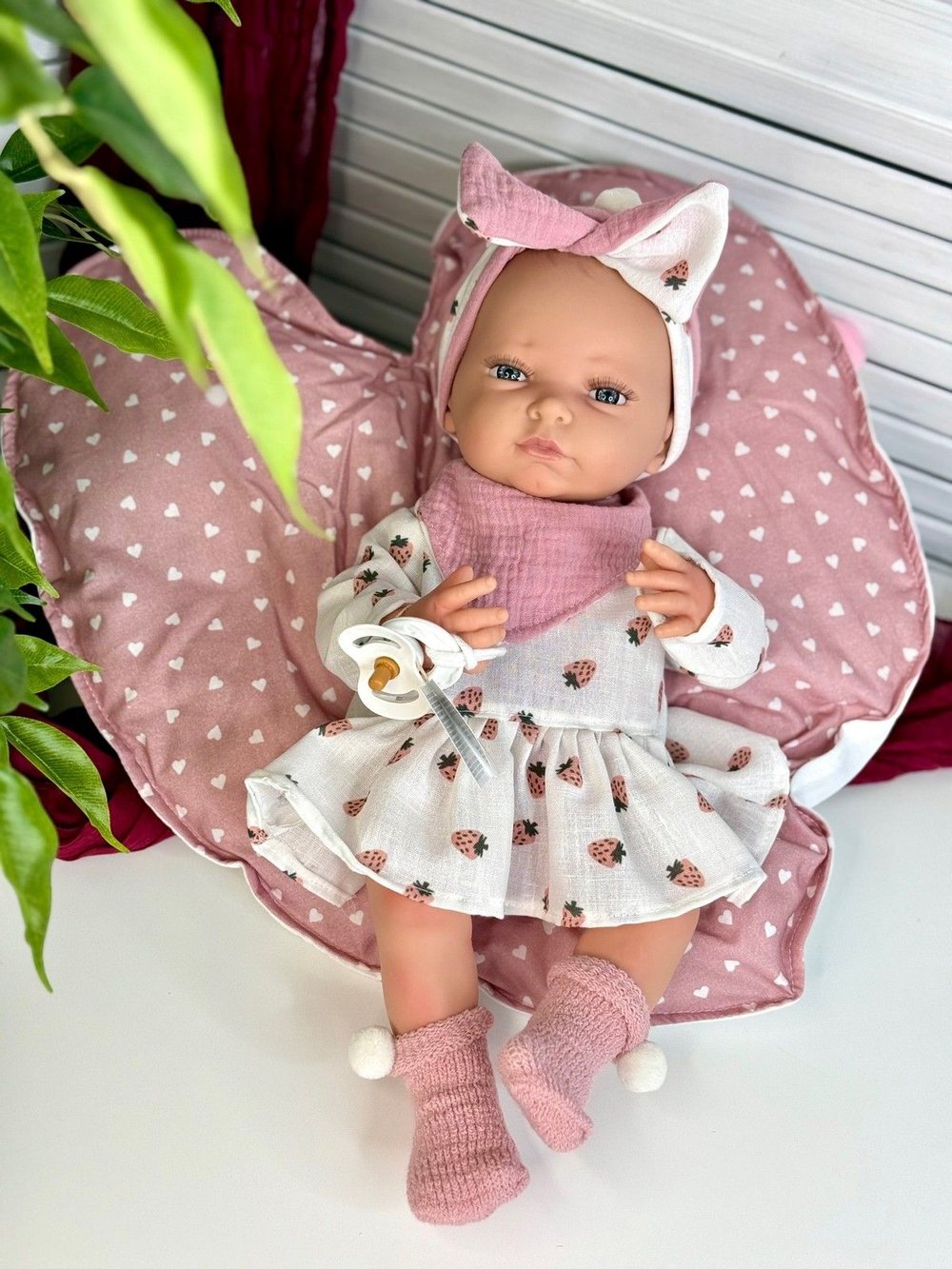 Кукла Реборн BERJUAN виниловая 45см Newborn (8125)