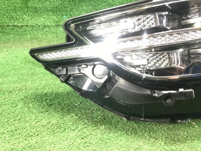 Фара правая Genesis G90 (2018-2022) LED