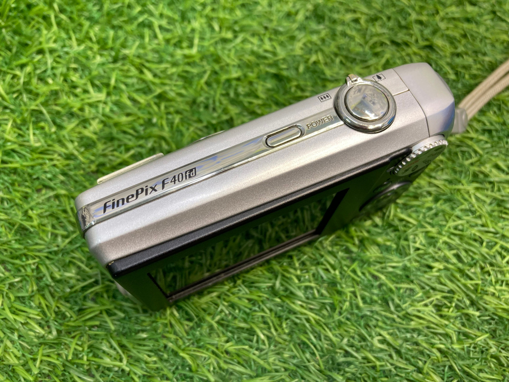 FujiFilm FinePix F40FD