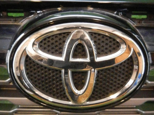 Бампер передний Toyota RAV4 5 XA50 18-н.в. В сборе