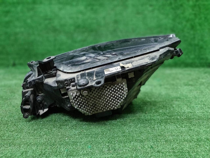 Битая Фара правая Genesis G80 2 (2020-2024) LED