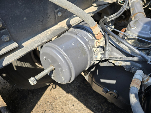 Энергоаккумулятор задний 2017г.