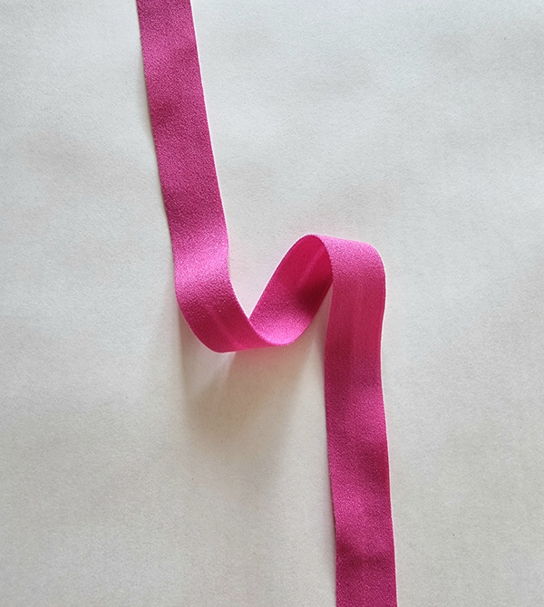 Бейка эластичная матовая фуксия 15 мм (Pantone 18-2328 TCX)