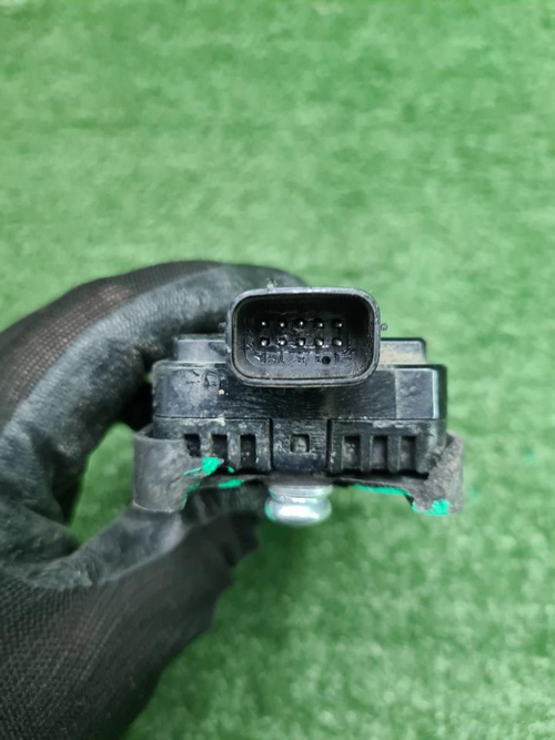 Датчик слепых зон правый Chery Tiggo 8 Pro (21-нв)