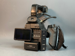 Canon EOS C100