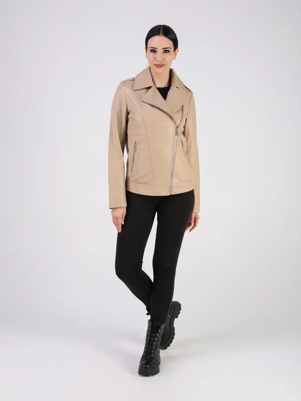 Кожаная куртка демисезонная косуха