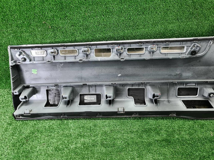 Накладка двери задняя правая Chery Tiggo 8 Pro (2021-н.в.)