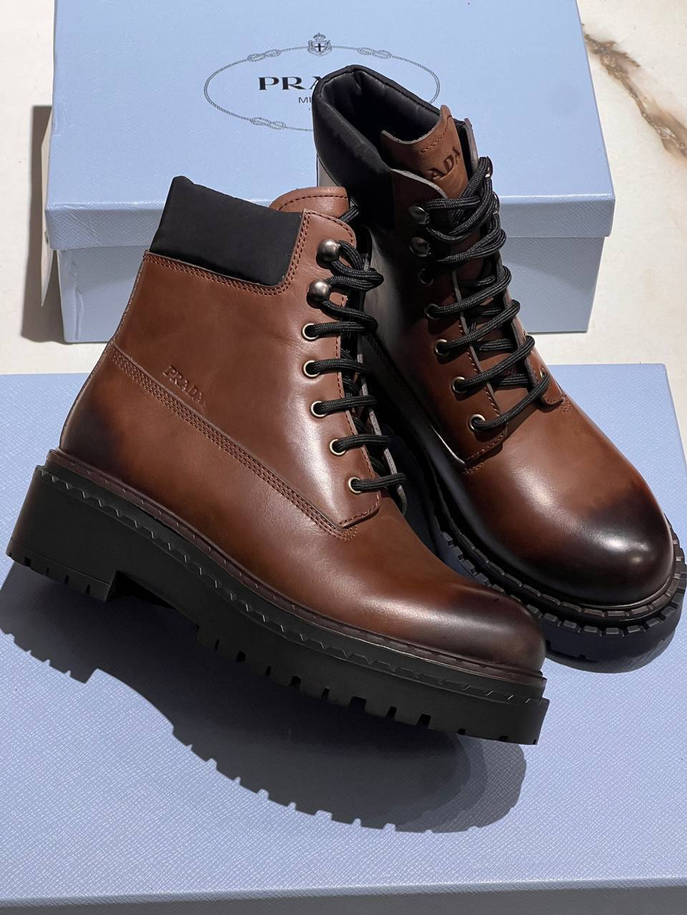 Ботинки Prada