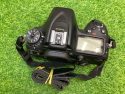 Nikon D7100