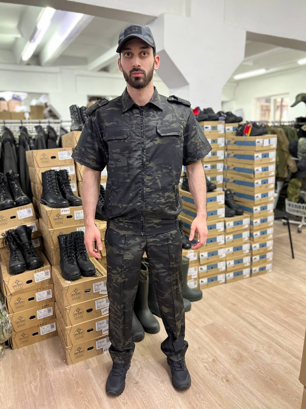 Офисный костюм / чёрный мультикам