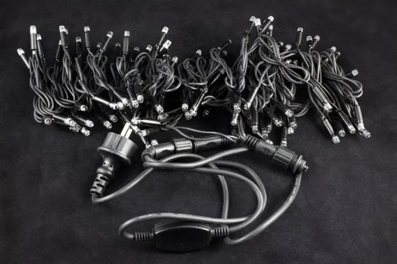 Светодиодная нить с мерцающим диодом 10 м., 220V, 100 холодных белых LED ламп, черный каучук, соединяемая, Winner Light (w.01.7B.100+)