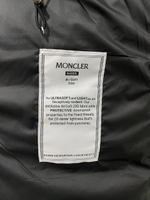 Пуховик Moncler